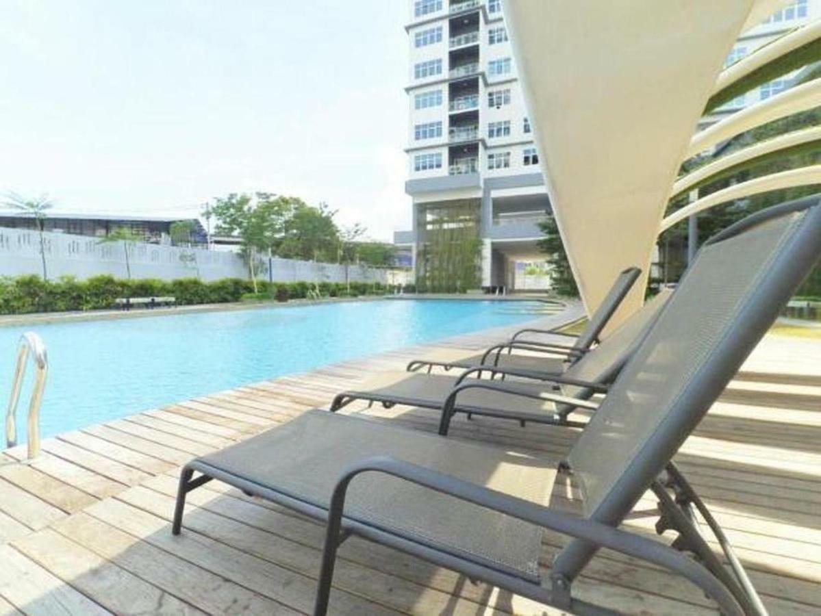 Puchong Skypod Residence, High Floor Balcony Unit, Walking Distance To Ioi Mall, 10Min Drive To Sunway Esterno foto